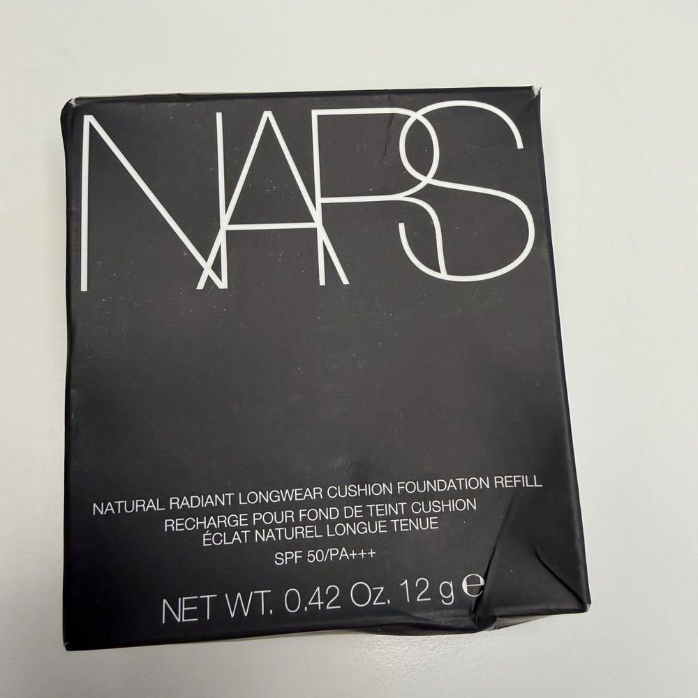 Nars Natural Radiant Longwear Cushion Foundation Refill Mont Blanc- 5880